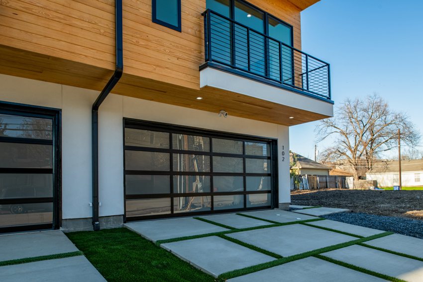 Garage, entry, and front paving — Munger Avenue · Dallas