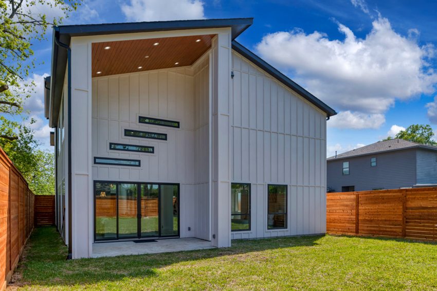 Rear elevation with generous glazing — W. University · Dallas